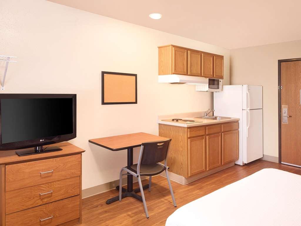 Extended Stay America Select Suites - Wichita - South Ruang foto