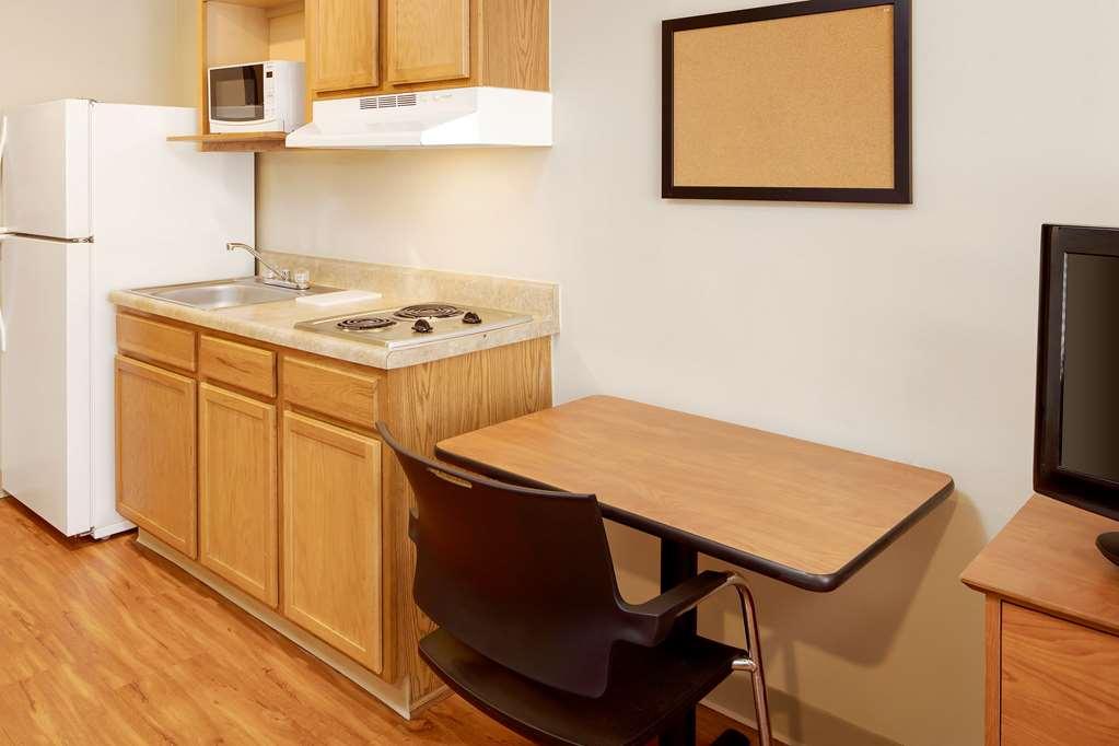 Extended Stay America Select Suites - Wichita - South Ruang foto