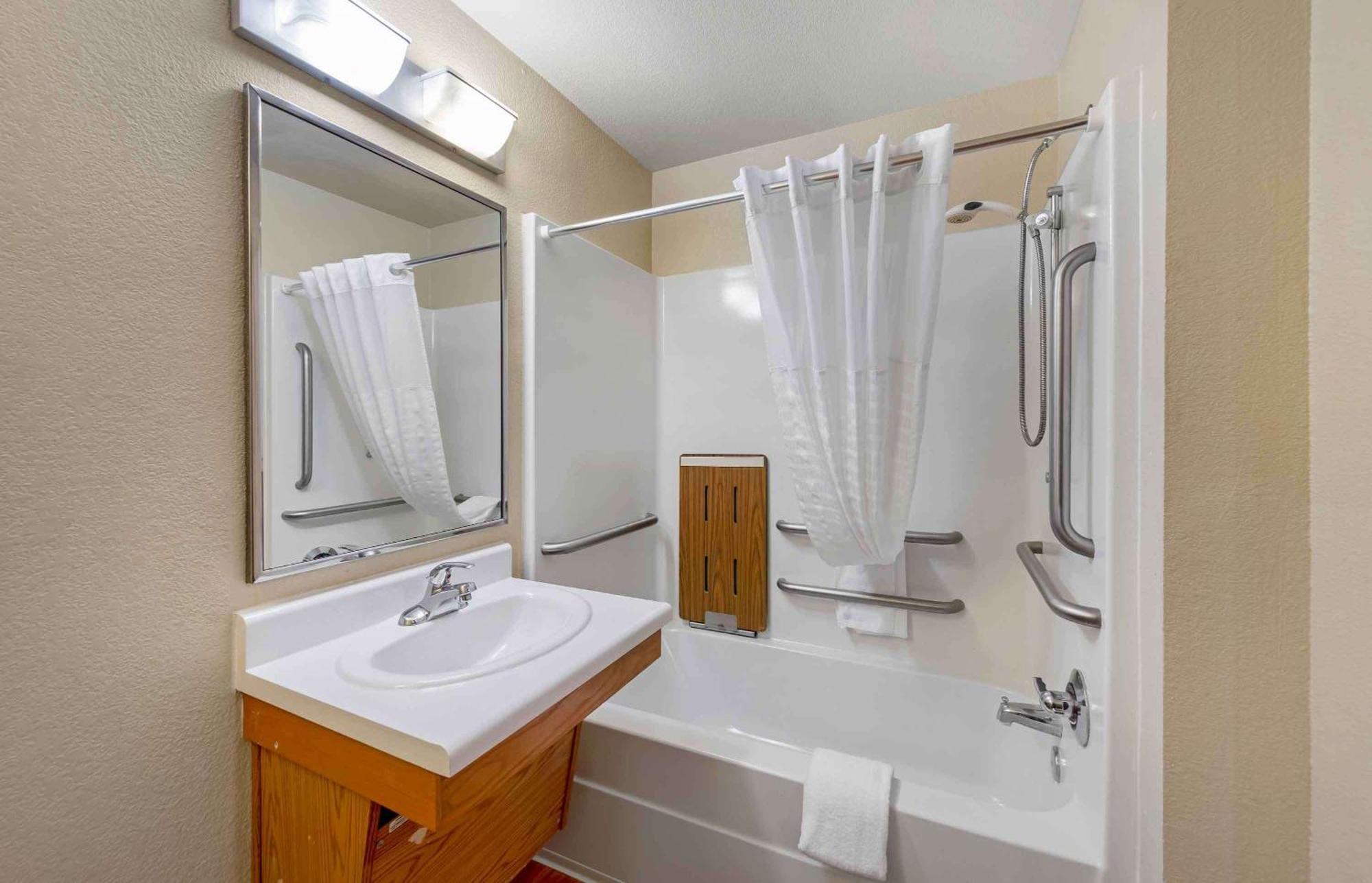 Extended Stay America Select Suites - Wichita - South Bagian luar foto